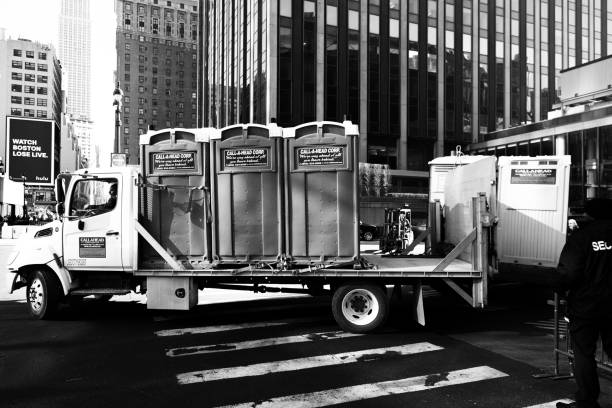 Best High-end porta potty rental  in Ahtanum, WA